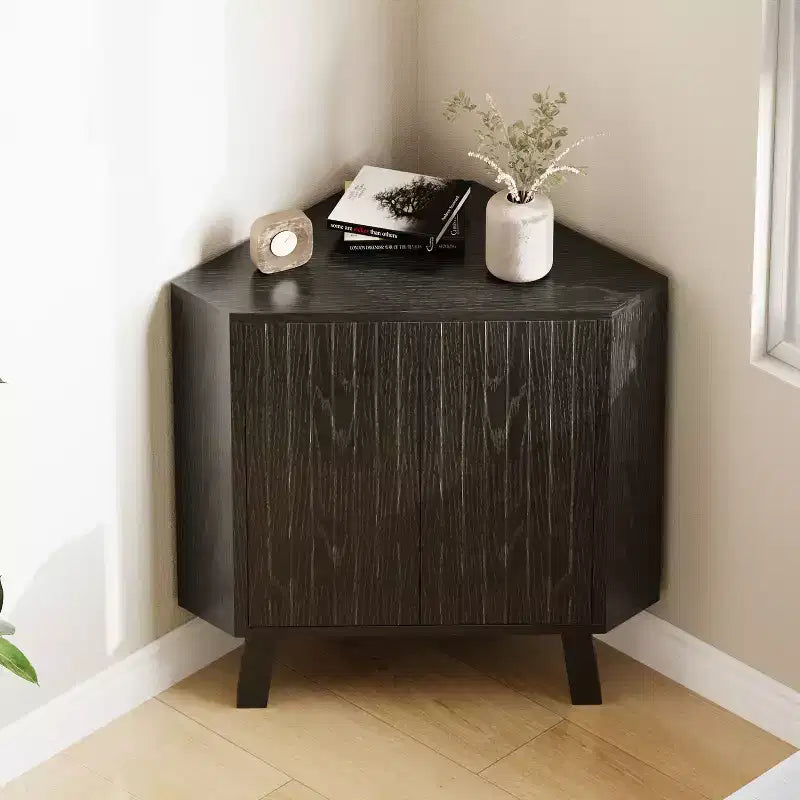 Armario esquinero, mueble de almacenamiento esquinero triangular de estilo rústico de 3 niveles con puerta estriada y estante ajustable, armario auxiliar de 80 cm que ahorra espacio para cocina