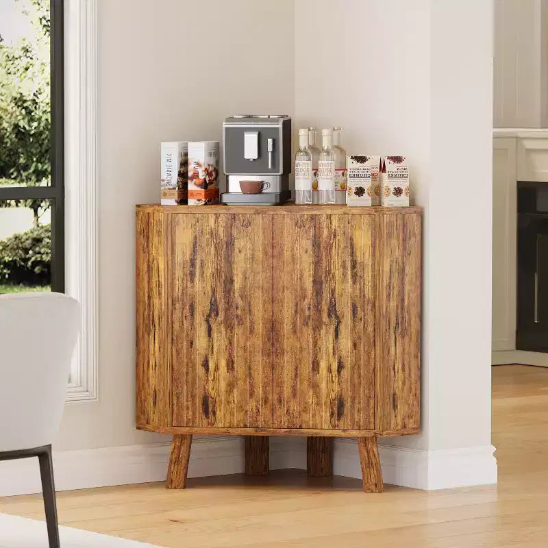 Armario esquinero, mueble de almacenamiento esquinero triangular de estilo rústico de 3 niveles con puerta estriada y estante ajustable, armario auxiliar de 80 cm que ahorra espacio para cocina
